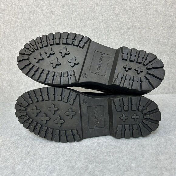 Women's Calvin Klein Size 9 Black Boots Shari Lug Chelsea Leather Combat Chunky - Picture 8 of 12